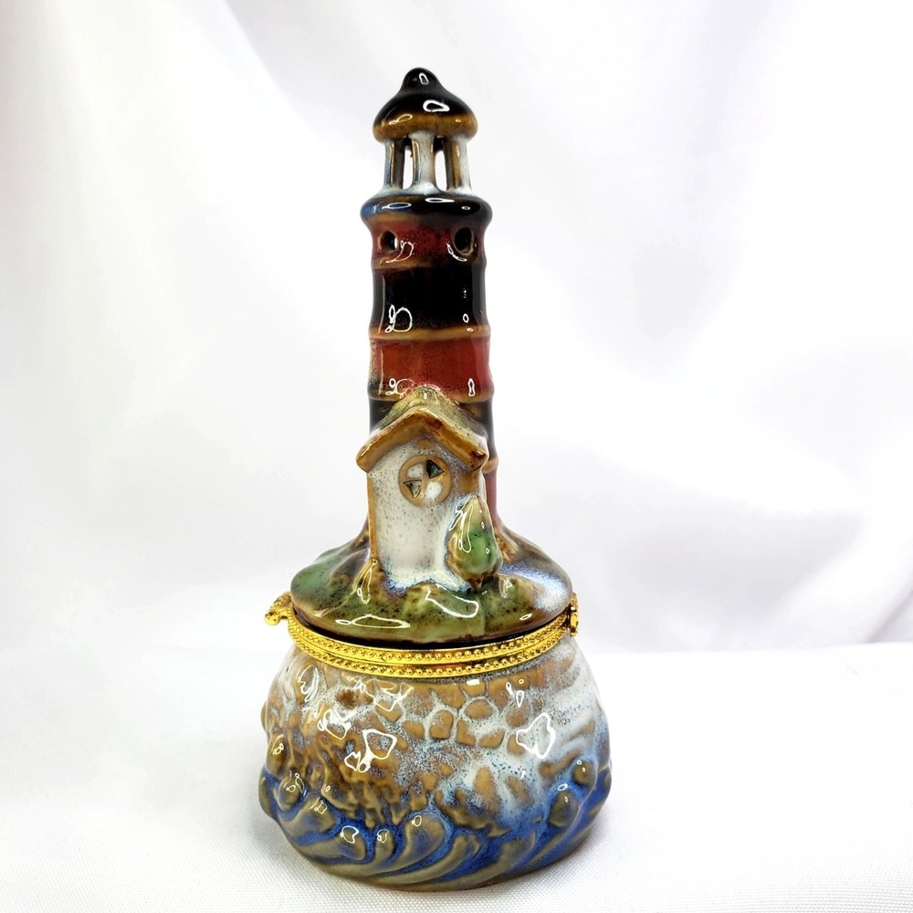 Lighthouse Trinket Box Hand-Painted Gold Butterfly Clasp 5.75" Tall Coastal - Picture 7 of 9